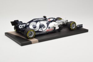 AlphaTauri Honda AT01 #26 D. Kvyat Italian GP 2020 Minichamps 1:18 117200826 Metal - imagem 3 de 6
