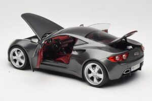 Artega GT Grey Metallic Revell 1:18 09024 Metal - imagem 5 de 8