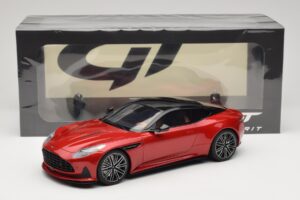 Aston Martin DB12 Hyper Red GT Spirit 1:18 GT936 Resina - imagem 6 de 6