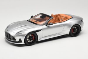 Aston Martin DB12 Volante Prata GT Spirit 1:18 GT945 Resina