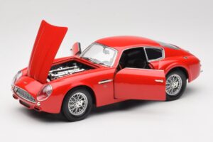 Aston Martin DB4 GT Zagato Vermelho Road Signature 1:18 92728 Metal - imagem 2 de 8