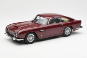 Aston Martin DB5 Dubonnet Vermelho AUTOart 1:18 70213 Metal