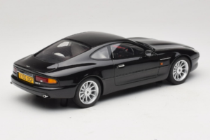 Aston Martin DB7 Bowland Black Cult Models 1:18 CML187-2 Resina - imagem 2 de 6