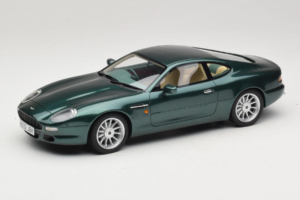 Aston Martin DB7 Buckinghamshire Green Cult Models 1:18 CML187-1 Resina