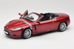 Aston Martin DB9 Volante Vermelho Solido 1:18 8163 Metal - imagem 2 de 8