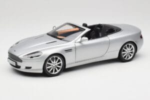 Aston Martin DB9 Volante Prata Minichamps 1:18 150137334 Metal