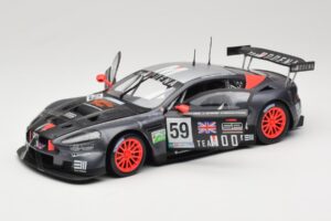 Aston Martin DBR9 GT1 #59 Team Modena A. Garcia / J. Menten / C. Fittipaldi 24 Hours of Le Mans 2006 Solido 1:18 80014 Metal - imagem 2 de 8