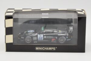 Aston Martin DBRS9 #22 Barwell Motorsport A. Needell FIA GT3 European Championship Spa 2006 Minichamps 1:43 400061322 Metal - imagem 4 de 4