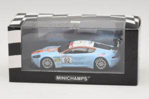 Aston Martin DBRS9 Gulf #92 T. Enge / Lechner VLN 250 Nurburgring 2008 Minichamps 1:43 400081392 Metal - imagem 4 de 4