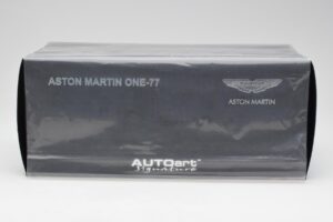 Aston Martin One-77 Morning Frost Branco AUTOart 1:18 70244 Metal - imagem 8 de 8