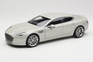 Aston Martin Rapide S Silver Fox AUTOart 1:18 70258 Metal