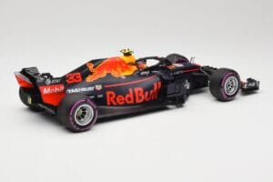 Aston Martin Red Bull Racing RB14 Tag Heuer #33 M. Verstappen Mexican GP 2018 Minichamps 1:18 110181933 Metal - imagem 2 de 6