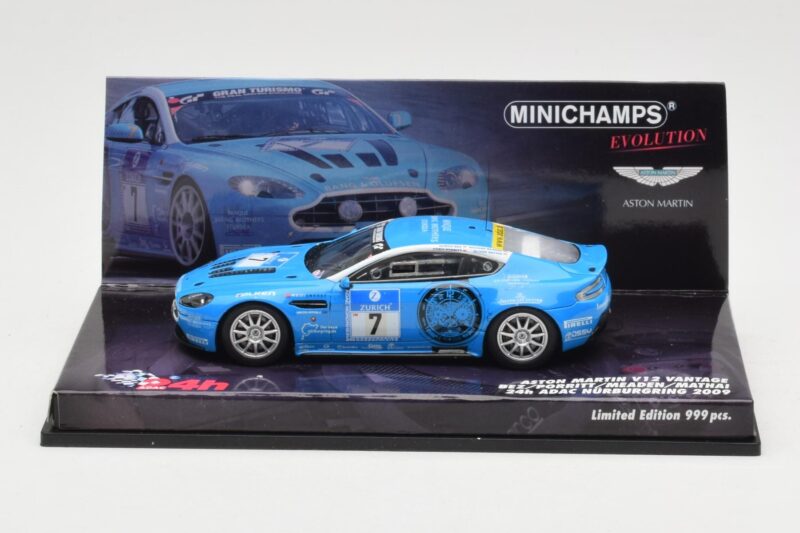 Aston Martin V12 Vantage #7 U. Bez / Porritt / R. Meaden / Mathai 24 Hours Nurburgring 2009 Minichamps 1:43 437091307 Metal