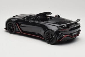 Aston Martin V12 Vantage Roadster Onyx Black GT Spirit 1:18 GT923 Resina - imagem 5 de 6