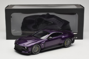 Aston Martin Valour Azul Escuro GT Spirit 1:18 GT944 Resina - imagem 6 de 6