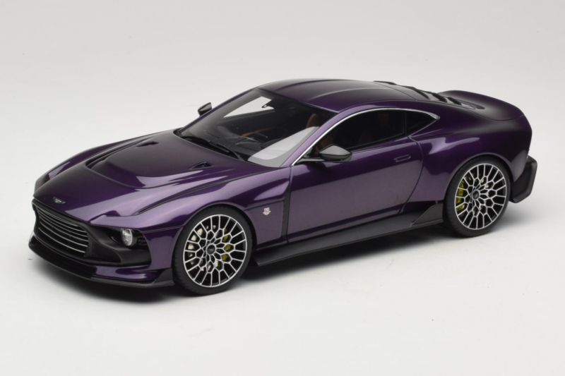 Aston Martin Valour Azul Escuro GT Spirit 1:18 GT944 Resina