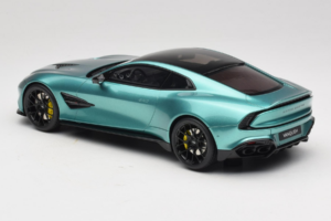 Aston Martin Vanquish Green Metallic GT Spirit 1:18 GT551 Resina - imagem 5 de 6