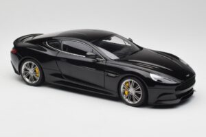 Aston Martin Vanquish Onyx Preto AUTOart 1:18 70247 Metal - imagem 6 de 8