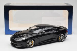 Aston Martin Vanquish Onyx Preto AUTOart 1:18 70247 Metal - imagem 8 de 8