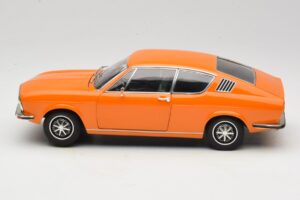 Audi 100 C1 Coupe S Laranja Anson 1:18 30402 Metal - imagem 4 de 8