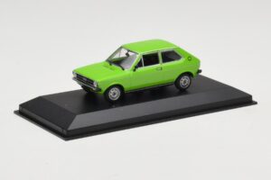 Audi 50 Verde Claro Minichamps 1:43 940010400 Metal - imagem 2 de 4