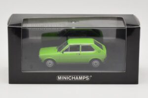 Audi 50 Verde Claro Minichamps 1:43 940010400 Metal - imagem 4 de 4