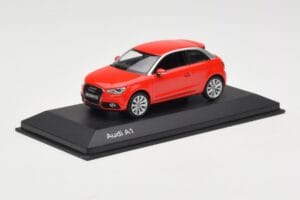 Audi A1 8X Misano Red Minichamps 1:43 5011001023 Metal - imagem 2 de 4