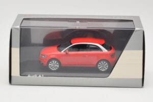 Audi A1 8X Misano Red Minichamps 1:43 5011001023 Metal - imagem 4 de 4