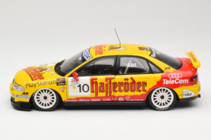 Audi A4 B5 STW #10 C. Abt Abt Sportsline STW Champion 1999 UT Models 1:18 39971 Metal - imagem 4 de 8