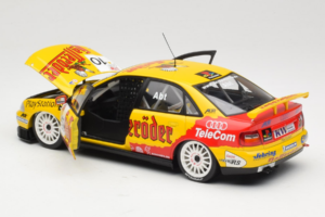 Audi A4 B5 STW #10 C. Abt Abt Sportsline STW Champion 1999 UT Models 1:18 39971 Metal - imagem 5 de 8