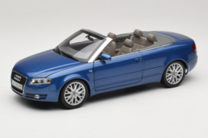 Audi A4 B6 Cabriolet Azul Norev 1:18 5010504325 Metal