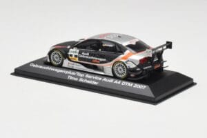 Audi A4 B7 #8 T. Scheider DTM 2007 Minichamps 1:43 5020700143 Metal - imagem 3 de 4
