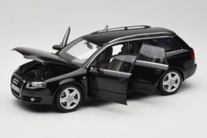 Audi A4 B8 Avant 3.2 Quattro Preto Minichamps 1:18 5010404225 Metal - imagem 2 de 8