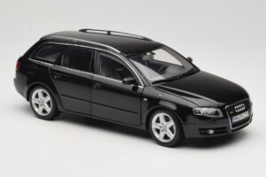 Audi A4 B8 Avant 3.2 Quattro Preto Minichamps 1:18 5010404225 Metal - imagem 6 de 8
