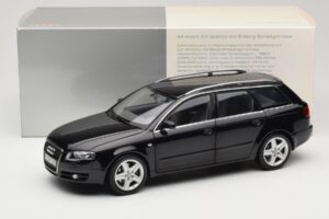 Audi A4 B8 Avant 3.2 Quattro Preto Minichamps 1:18 5010404225 Metal - imagem 8 de 8