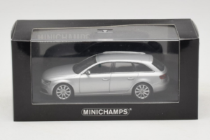 Audi A4 B8 Avant Ice Silver Minichamps 1:43 5011204213-R1 Metal - imagem 4 de 4