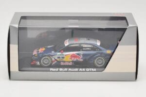 Audi A4 #1 M. Ekstrom Audi Sport Team Abt Sportsline DTM 2008 Minichamps 1:43 5020800123 Metal - imagem 4 de 4