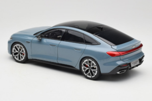Audi A5L Sportback Azul Acinzentado OEM 1:18 ZAM60004B Metal - imagem 7 de 8