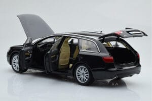 Audi A6 C6 Avant Preto Norev 1:18 188304 Metal - imagem 3 de 8