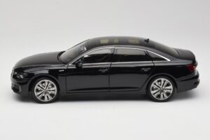 Audi A6L C8 Preto Paudi Model 1:18 42499 Metal - imagem 4 de 8