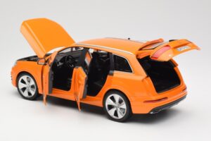 Audi Q7 4M Laranja Metallic Minichamps 1:18 110014004 Metal - imagem 5 de 8