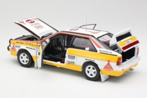 Audi Quattro A2 #4 W. Rohrl / C. Geistdorfer Rally de Portugal 1984 Sun Star 1:18 4224 Metal - imagem 5 de 8