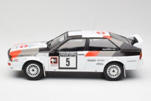 Audi Quattro #5 H. Mikkola / A. Hertz 1000 Lakes Rally 1982 IXO 1:18 18RMC094B Metal - imagem 3 de 6