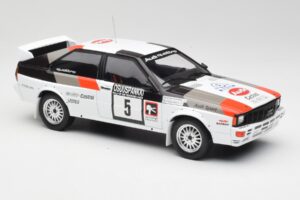 Audi Quattro #5 H. Mikkola / A. Hertz 1000 Lakes Rally 1982 IXO 1:18 18RMC094B Metal - imagem 4 de 6