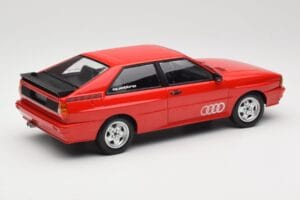 Audi Quattro Vermelho Minichamps 1:18 155016124 Metal - imagem 2 de 6