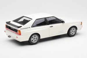 Audi Quattro Branco Minichamps 1:18 155016120 Metal - imagem 2 de 6