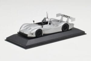 Audi R10 Concept Ice Prateado Metallic Minichamps 1:43 AUDI001 Metal - imagem 2 de 4
