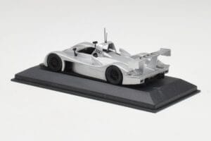 Audi R10 Concept Ice Prateado Metallic Minichamps 1:43 AUDI001 Metal - imagem 3 de 4