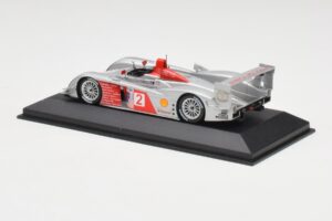 Audi R10 TDI #2 R. Capello / A. McNish Minichamps 1:43 AUDI002 Metal - imagem 3 de 4