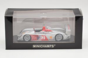Audi R10 TDI #2 R. Capello / A. McNish Minichamps 1:43 AUDI002 Metal - imagem 4 de 4